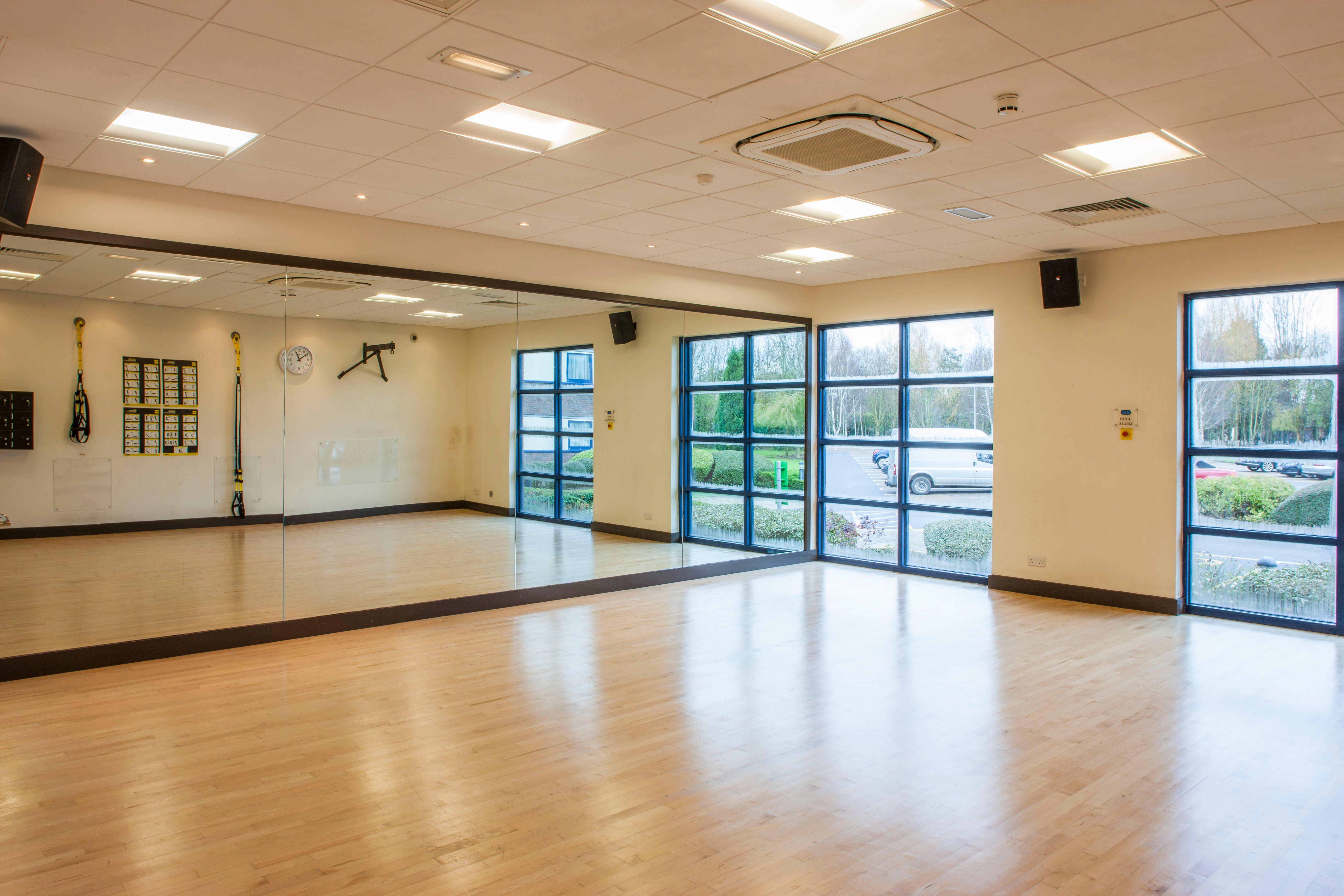 Holiday Inn London-Shepperton By Ihg Dış mekan fotoğraf