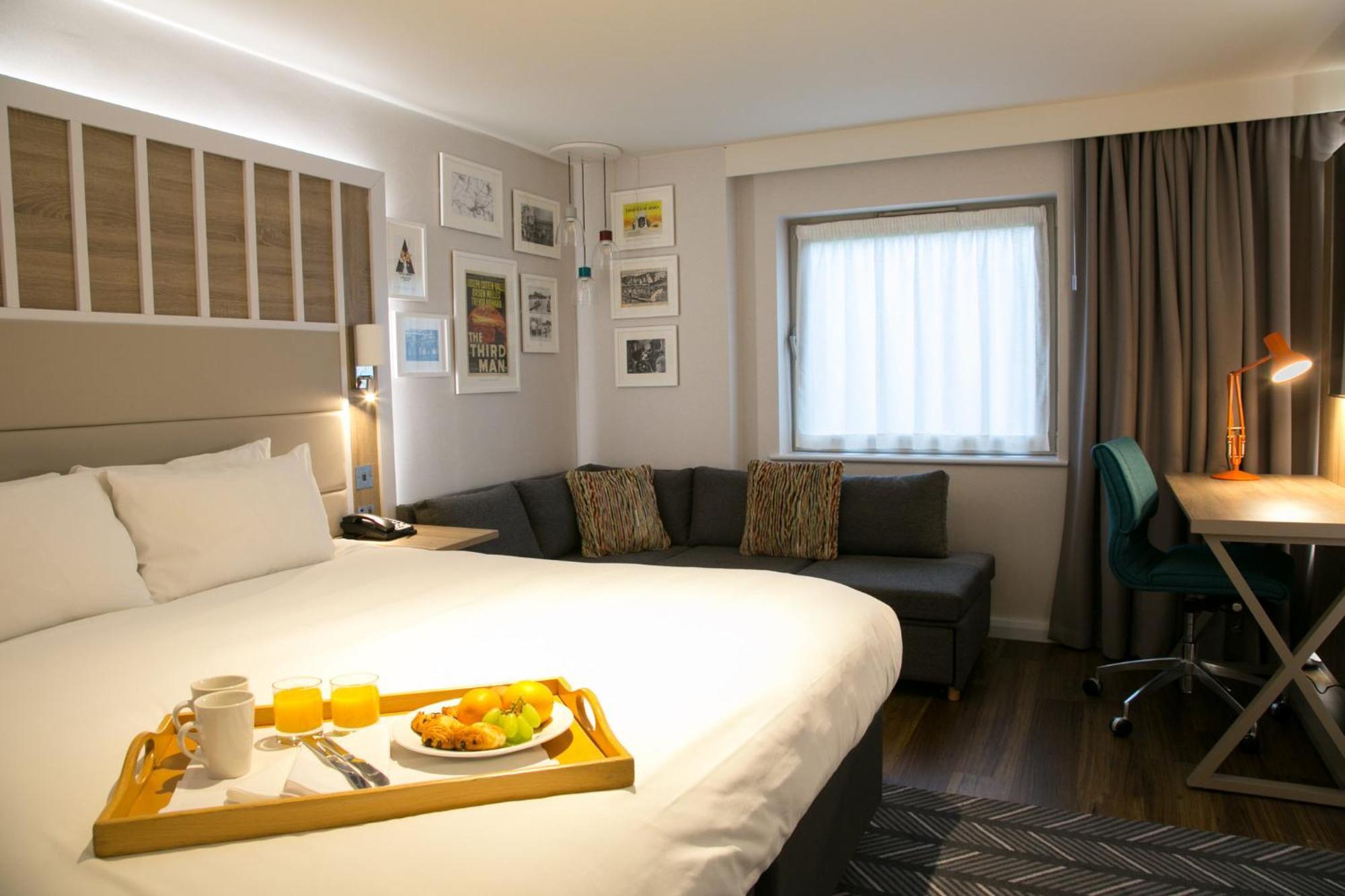 Holiday Inn London-Shepperton By Ihg Dış mekan fotoğraf